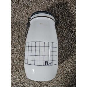 Vtg Wheaton Glassware Flour Canister W/ Wire Clasp Closure